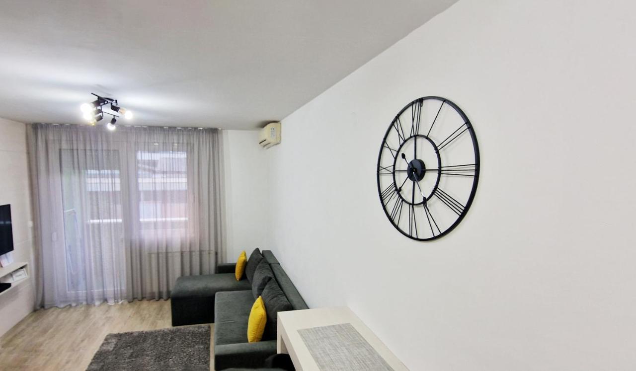 Studio 7 Novi Sad Exterior foto